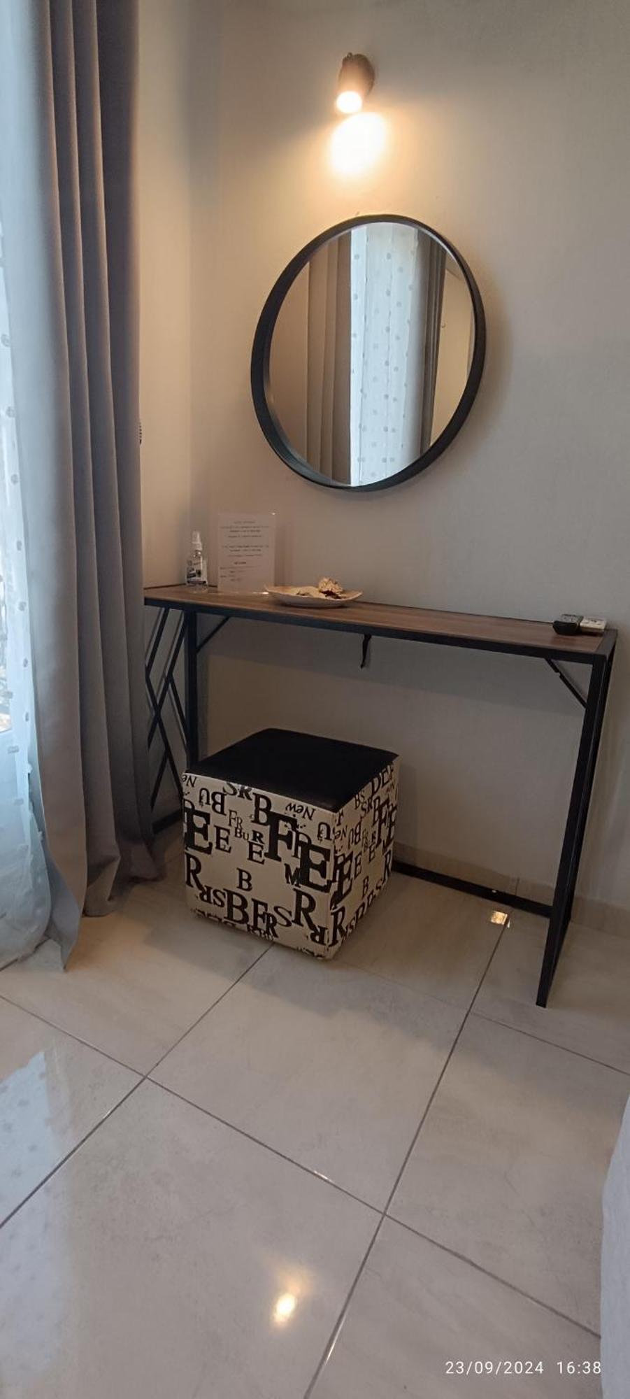 Odysseas Hotel Samos Luaran gambar